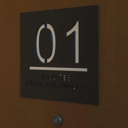 D *